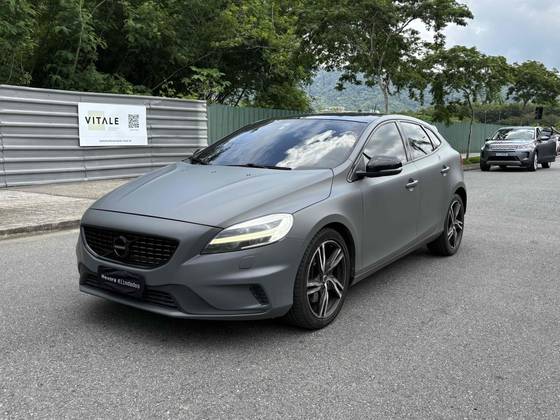 VOLVO V40 2.0 T5 R-DESIGN GASOLINA 4P AUTOMÁTICO